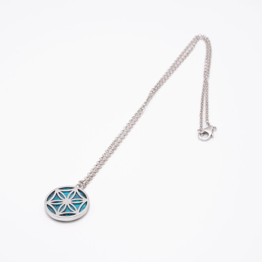 LE MEDAILLON, TROIS Mon Eveil Argent