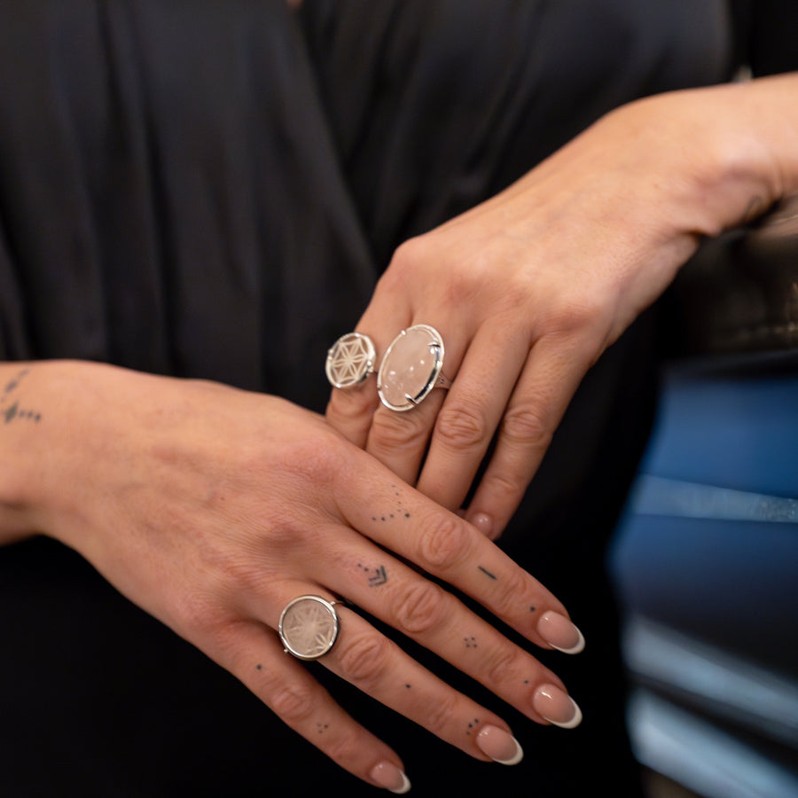 LA BAGUE, UNE Ma féminité argent