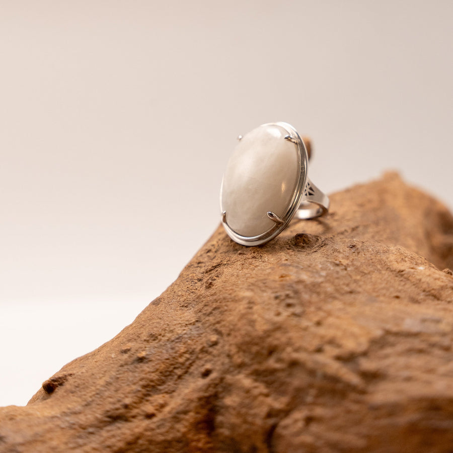 THE RING, A My silver femininity