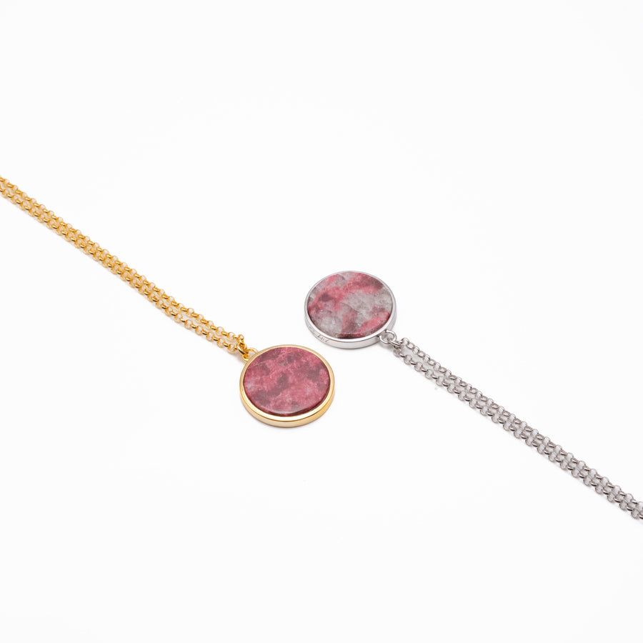 LE MEDAILLON, TROIS Mon Bonheur or plaqué 18carats